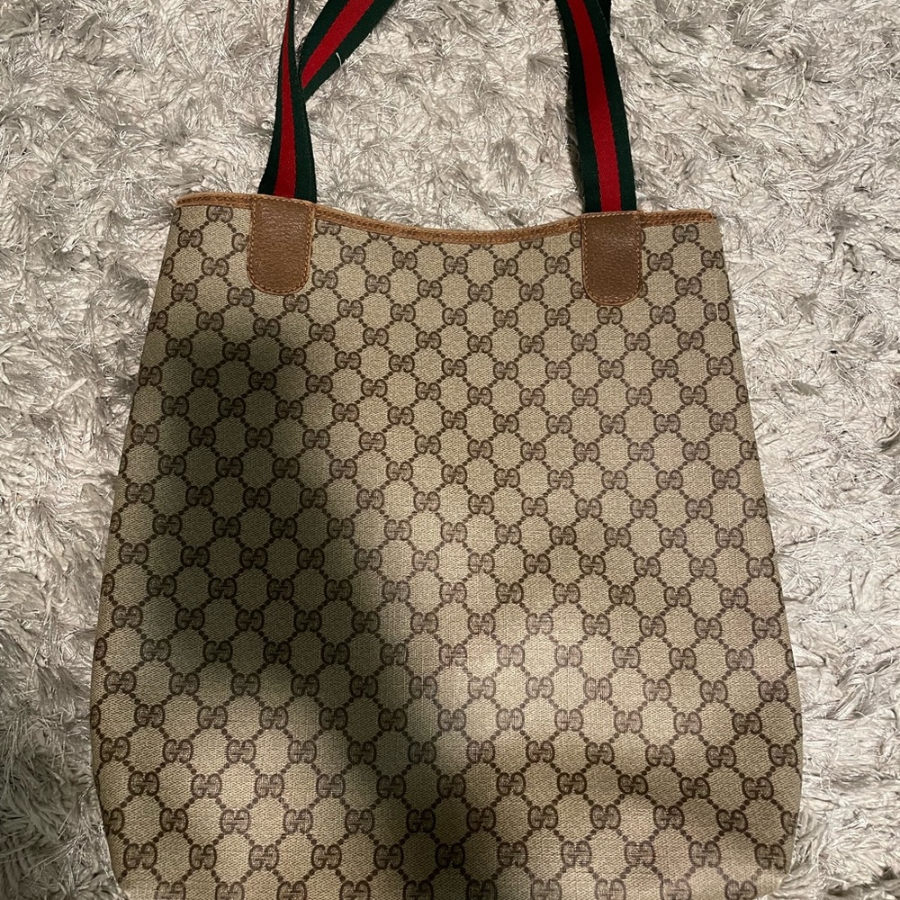 Gucci Beige and Brown Tote Bag with Red and Green Straps - Picture 2 of 16